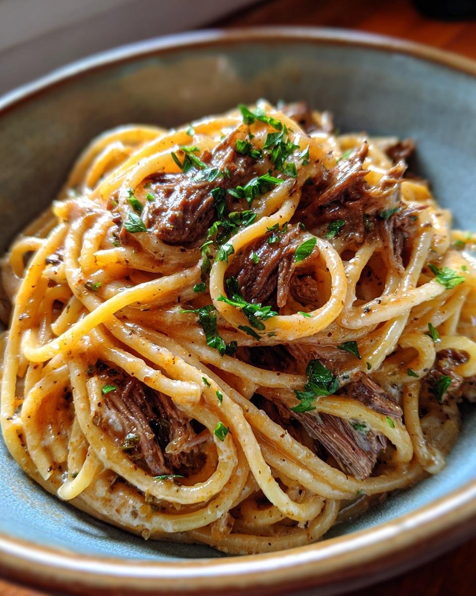 One Pot Creamy Beef and Garlic Butter Pasta - detail 1