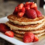 Healthy Oatmeal Pancakes with Strawberries